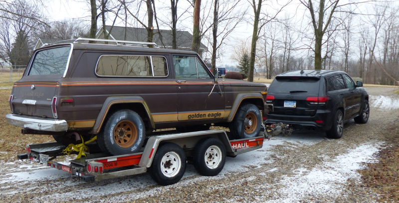 Illustration for article titled Towing An Old Jeep Through An Ice Storm With A 707 HP Jeep Grand Cherokee Trackhawk Was Truly Terrifying